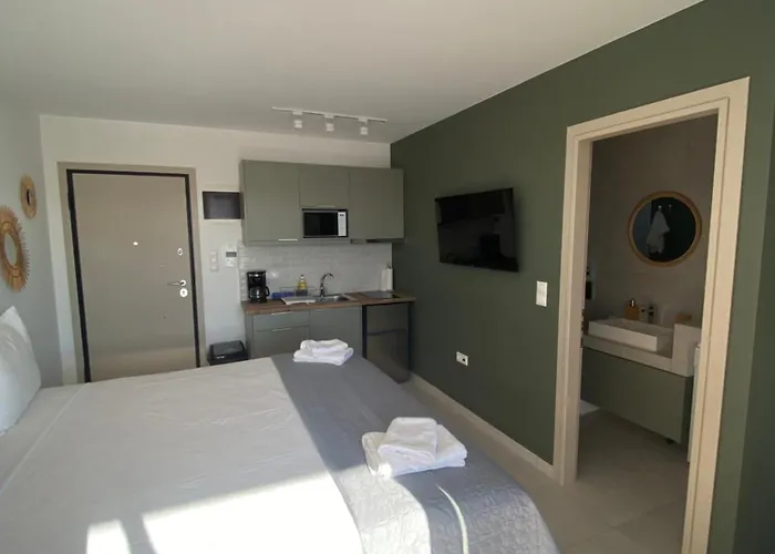 Aphrodite Suite Byartistunknown